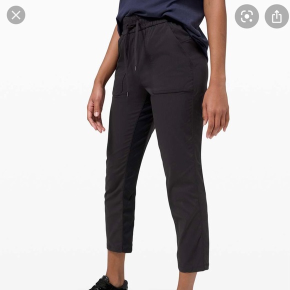 lululemon athletica Pants - Beyond the studio pants